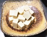 簡単絶品！新タマネギのお豆腐サラダ作り方1写真