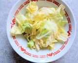 春キャベツと新じゃが芋の酢の物♪作り方1写真