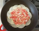 ★挑戦者求む★★餃子皮で肉盛りマウンテン作り方5写真
