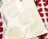 モッツアレラと餅が抜群！餃子の皮ピザ作り方1写真