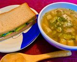 野菜と鶏肉の食べるヘルシーコンソメスープ作り方6写真
