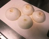 新玉ねぎの半分丸ごとスープ作り方1写真