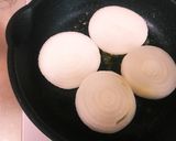 新玉ねぎの半分丸ごとスープ作り方3写真