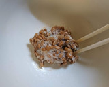 キムチ納豆の油揚げ焼き（きんちゃく風）作り方1写真