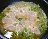 簡単！豆苗の親子丼作り方1写真