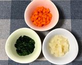 離乳食後期★野菜たっぷりブリ大根作り方1写真