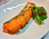 No2520和朝食、焼鮭、卵焼き、煮物作り方1写真