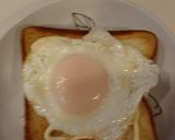簡単コク旨♪染みバタエッグチーズトースト作り方3写真