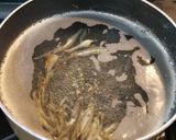 実は簡単!煮干しだしの味噌汁作り方5写真