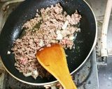 『挽き肉の和風バジルトマト炒め』作り方2写真