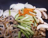 お醤油味で!香ばしい焼きうどん作り方4写真