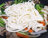 お醤油味で!香ばしい焼きうどん作り方5写真