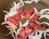 牛肉とチンゲンサイのケチャップ炒め作り方1写真