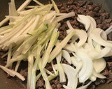 中華風ひき肉とセロリの焼きそば作り方5写真