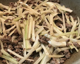 中華風ひき肉とセロリの焼きそば作り方6写真