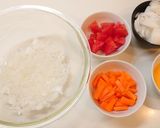 赤ワインで濃厚に!*煮込みハンバーグ作り方1写真