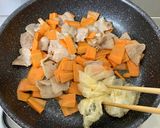 ＊材料４つ＊豚バラとにんじんの麺つゆ炒め作り方5写真