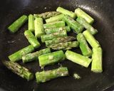 アスパラのマヨネーズ炒め　エビ塩味作り方5写真