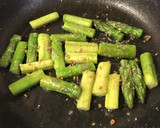 アスパラのマヨネーズ炒め　エビ塩味作り方6写真