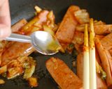 魚肉ソーセージのキムチ炒め作り方4写真