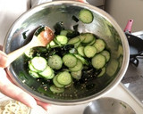 きゅうりとわかめの酢の物作り方2写真