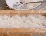 カニカマと炒り卵の押し寿司作り方6写真