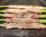 アスパラの豚肉巻きマヨ・ワサビ入り作り方3写真