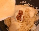 卵を泡立て濃厚に、納豆カルボナーラ！作り方5写真