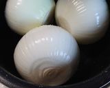 血液サラサラ　炊飯器で丸ごと玉ねぎスープ作り方1写真