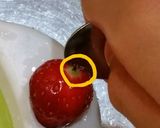 裏技！イチゴの固い所を簡単に取る方法♪作り方1写真