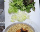 トムヤムクン味タイ製ラーメンでチャーハン作り方3写真