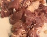 旬な春キャベツで鶏肉と厚揚げの煮物作り方1写真