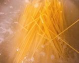 キャベツたっぷり！パスタで塩焼きそば作り方1写真