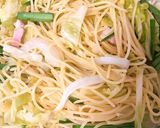 キャベツたっぷり！パスタで塩焼きそば作り方5写真