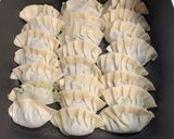 肉汁溢れるにらたっぷり餃子作り方5写真