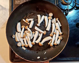 素早い！トマトとしめじと卵の中華炒め作り方7写真