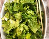 レタス丸ごと一玉食べれるサラダ作り方1写真