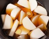 ほっこり☆鯖缶とカブの煮物作り方2写真