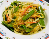モヤシのカレー炒め カニカマ・緑の野菜作り方6写真