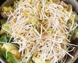 我が家の焼きそば♪麺は野菜で蒸らそう♪作り方6写真