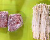 ピリッと辛いえのきとお肉の炊き込みご飯作り方1写真