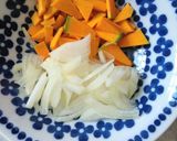 南瓜と玉ねぎのお好み焼き風卵焼き♪作り方1写真
