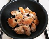 鶏肉ともやしの甘辛ごま炒め作り方2写真