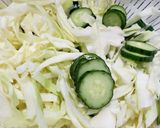 キャベツとキュウリのゆかり和え作り方1写真