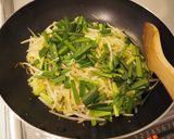もやしとにらの炒め物@倉敷市学校給食作り方2写真