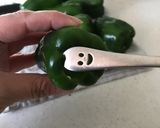 まるごとピーマン肉詰め チーズ入り作り方1写真
