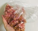 ビニール袋で混ぜる 豚肉ハンバーグ作り方1写真