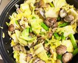アサリ、キャベツ、しめじ、アスパラ炒め作り方4写真