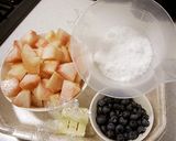 甘い誘惑☆桃とクリームチーズのパイ♪作り方1写真