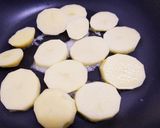 フライパンで☆じゃが芋のミートグラタン作り方3写真